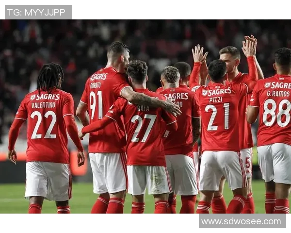 伊斯托里尔主场迎战本菲卡期待精彩对决与激烈竞争