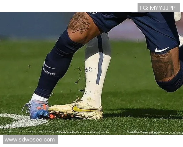 内马尔本赛季再度受伤巴黎欧冠前景堪忧球队需应对挑战