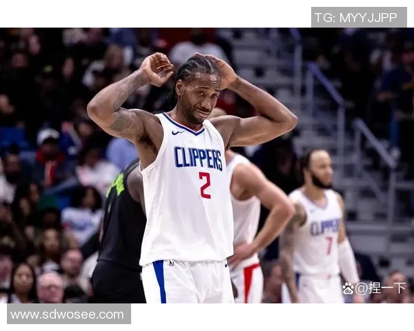 湖人队与快船队激战正酣谁能在洛城德比中笑到最后 湖人队与快船队激战正酣谁能在洛城德比中笑到最后