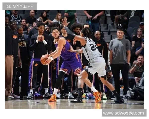 2012年NBA季后赛小牛逆转马刺的经典对决与传奇时刻回顾 2012年NBA季后赛小牛逆转马刺的经典对决与传奇时刻回顾