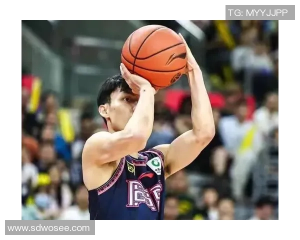 刘晓宇的篮球之路从青涩少年到职业球员的成长历程与奋斗故事